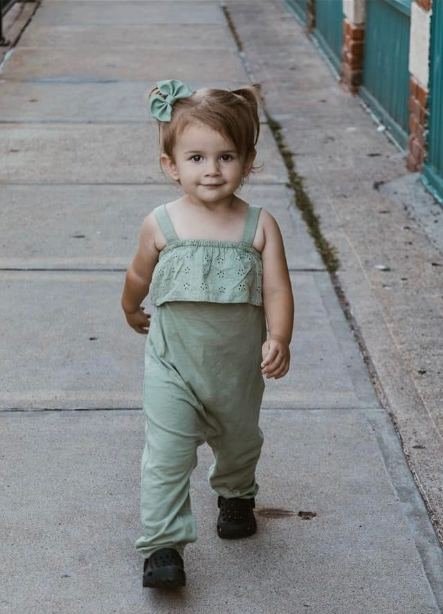 Leather: Sage