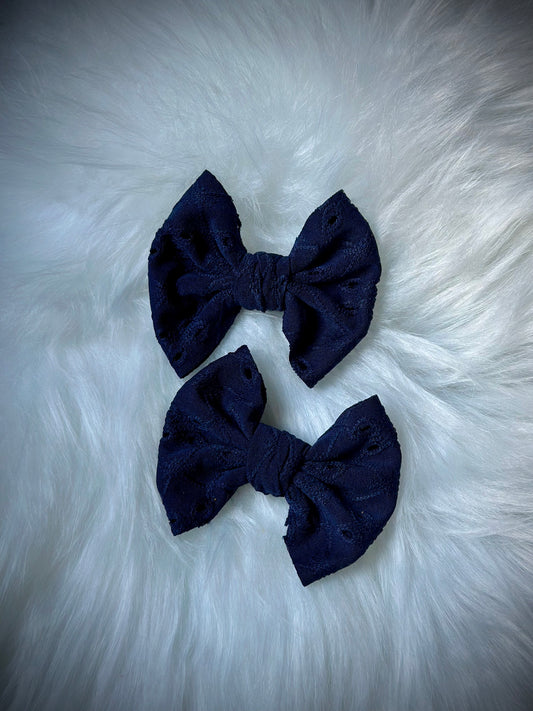 Eyelet: Navy