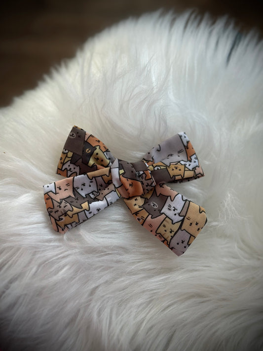 Kitty Cat Crowd Large School Girl Bow