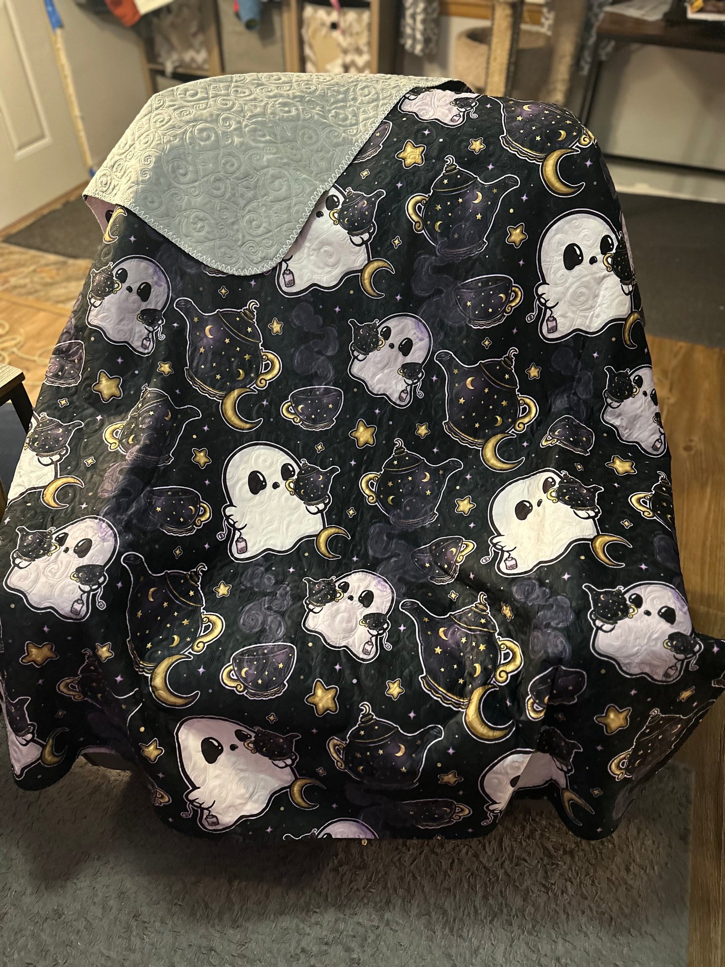 Spooky Tea Party Quilt 50x60
