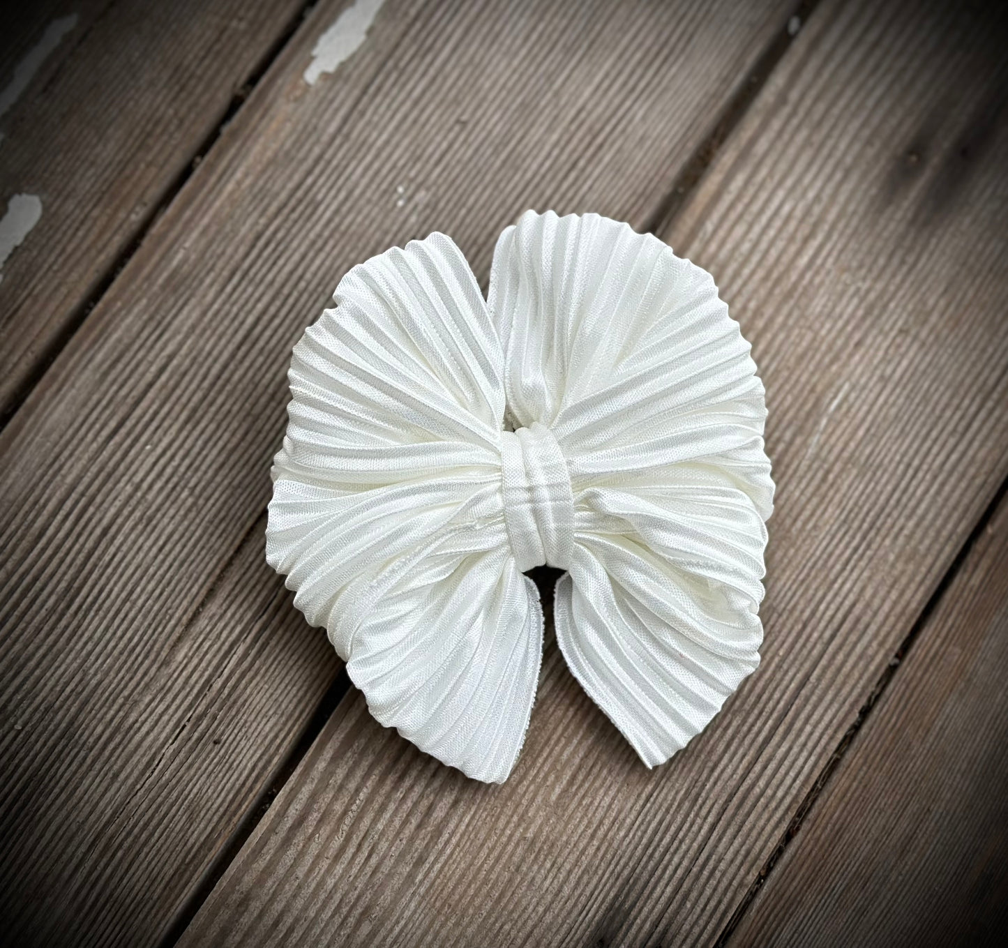 Pleated Satin: Ivory
