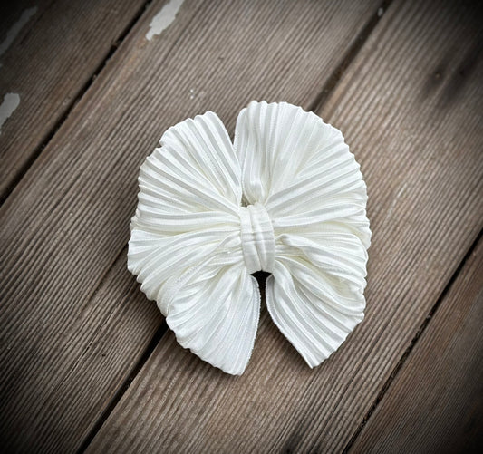 Pleated Satin: Ivory