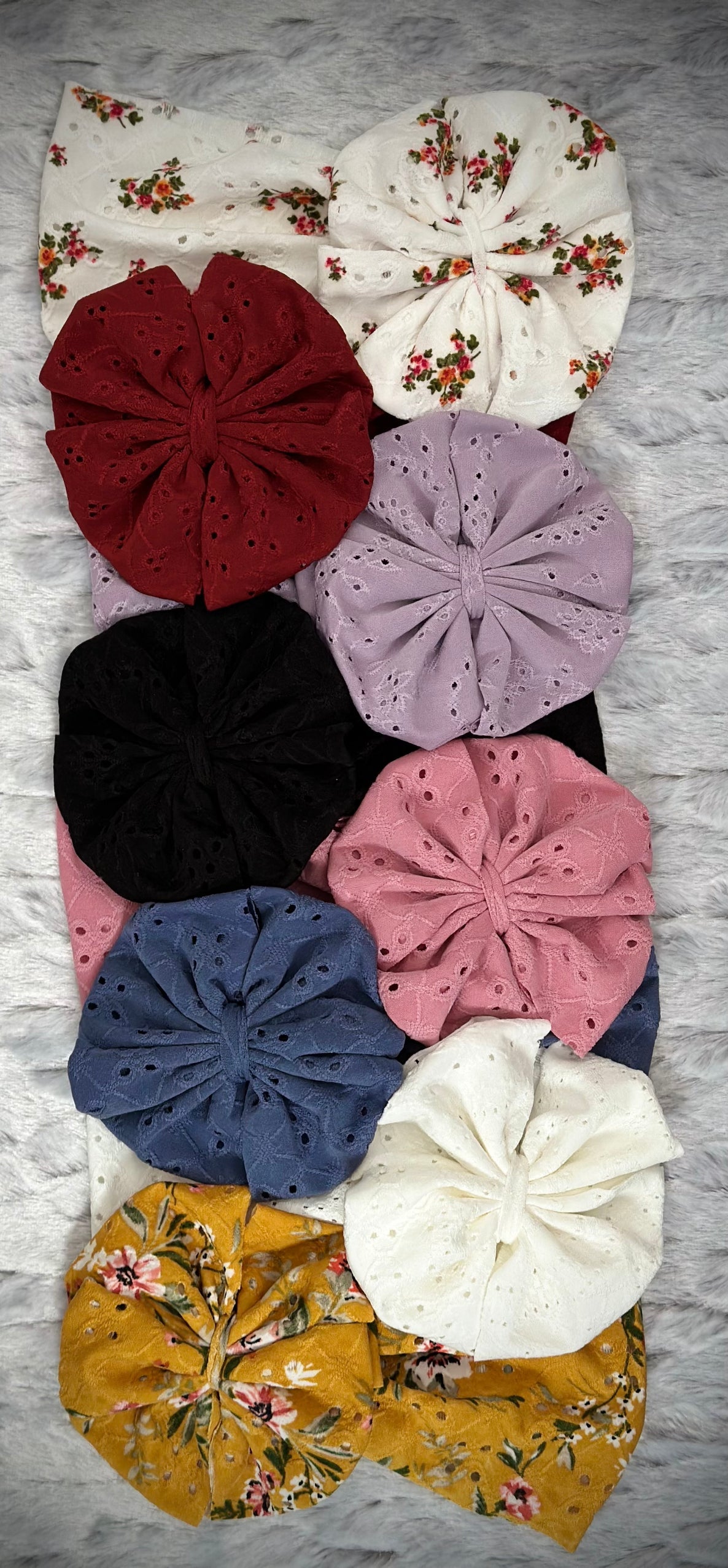 Eyelet: Saffron