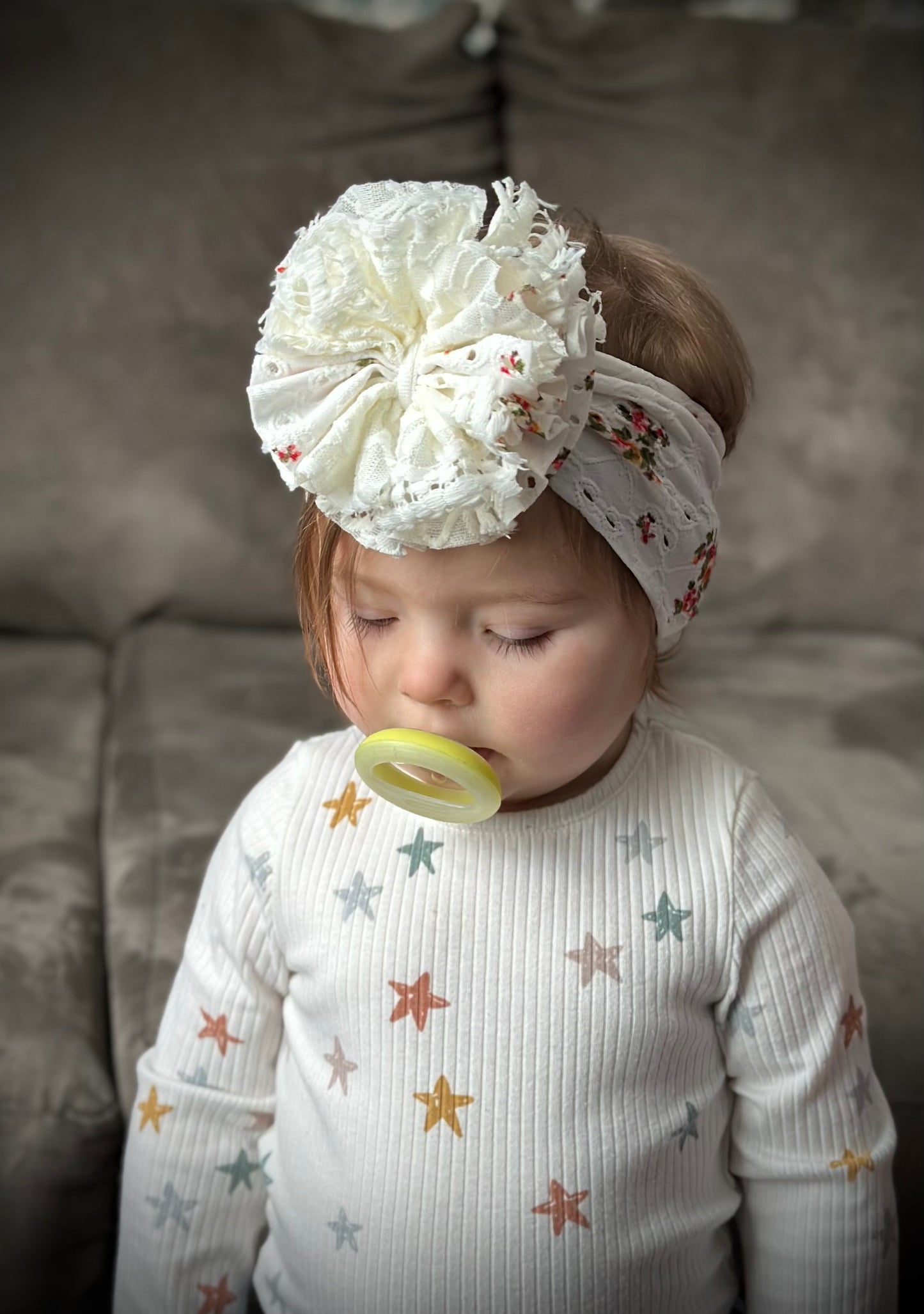 Eyelet: Flora