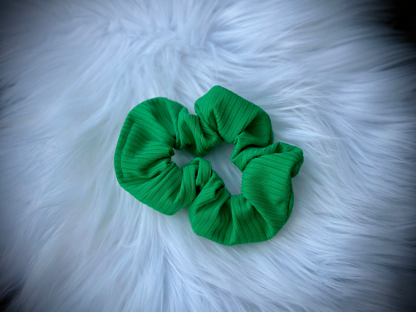 Kelly Green Rib Wraps & Scrunchies