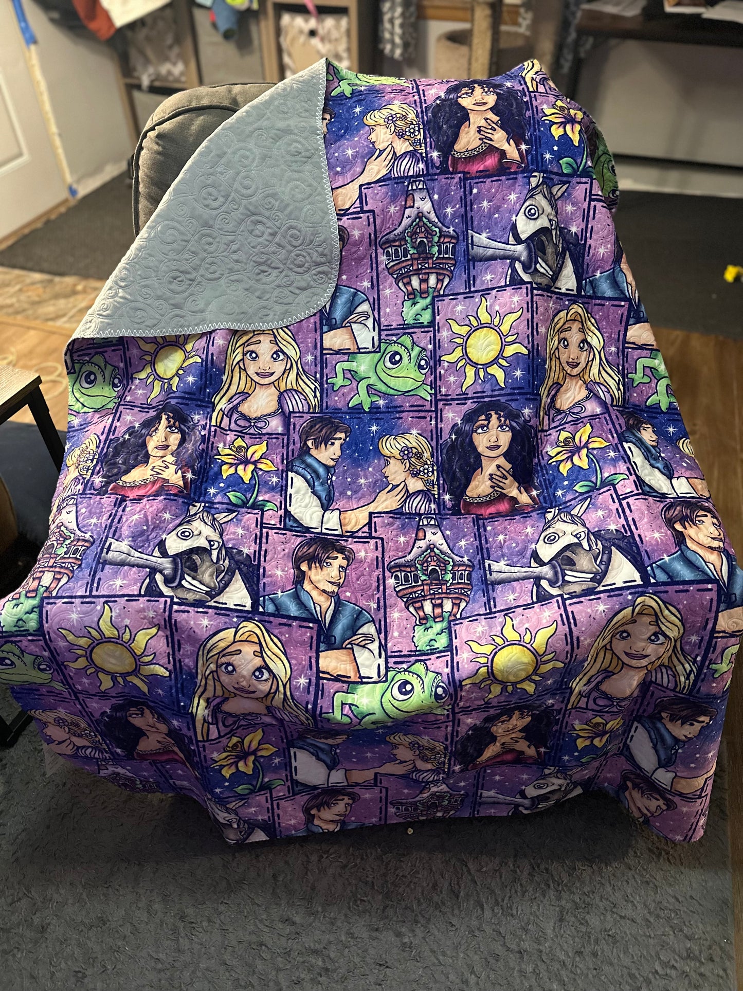 Magic Hair & Floating Lights Quilt 50x60